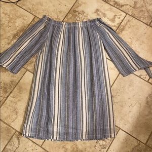 Adorable off the shoulder sundress!